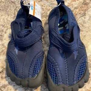 Kids water shoes